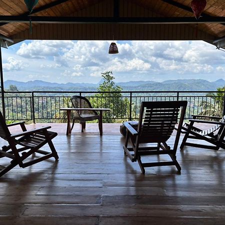 High View Homestay Kandy Eksteriør billede